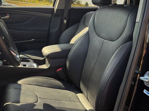 Used 2019 Hyundai Santa Fe AWD image 19