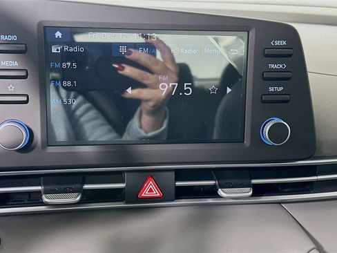 New 2026 Hyundai Elantra Sport image 11