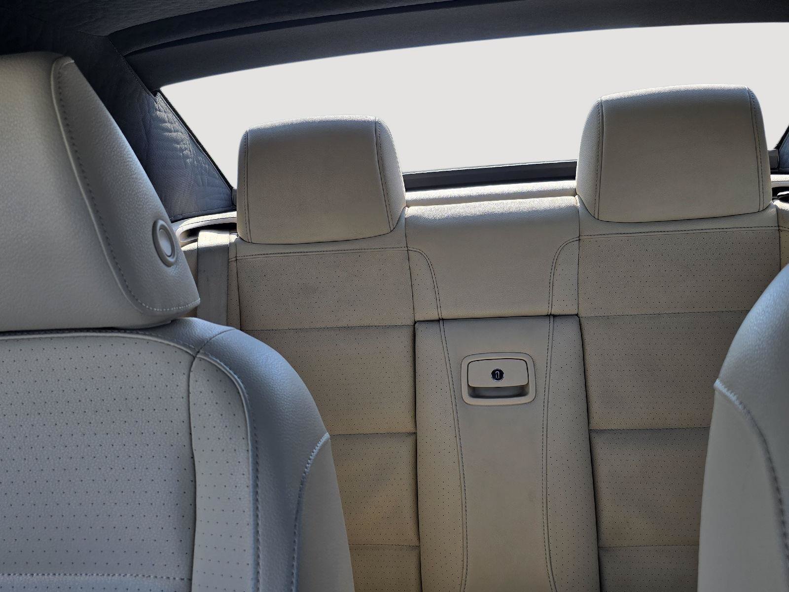 Used 2010 Volkswagen Eos Komfort FWD image 15