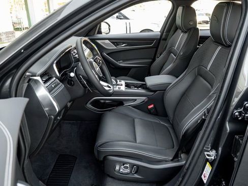 New 2026 Jaguar F-PACE R-Dynamic S image 14