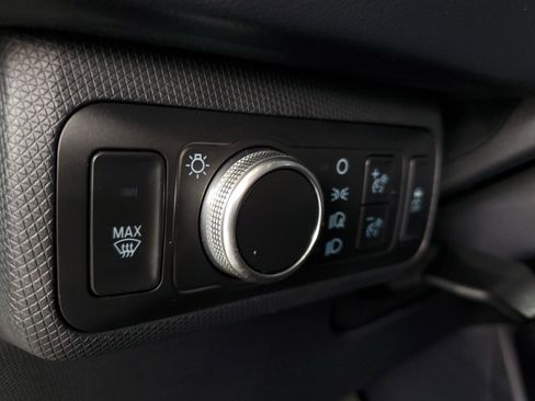 Used 2022 Ford Mustang Mach-E Select RWD image 21