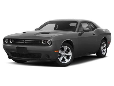 Certified 2021 Dodge Challenger SXT w/ Driver Convenience Group image 1