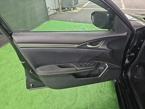 Used 2019 Honda Civic Sport image 35