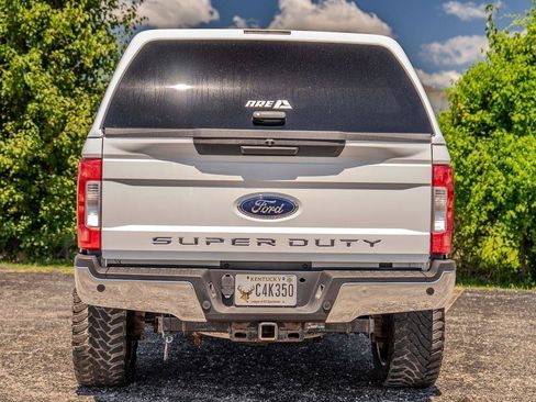 Used 2017 Ford F250 XLT w/ XLT Value Package AWD/4WD image 7