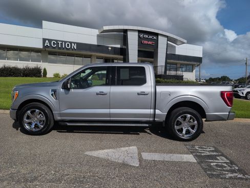 Used 2023 Ford F150 XLT w/ Equipment Group 302A High RWD image 2