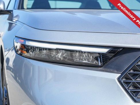 Used 2023 Honda Accord EX image 4