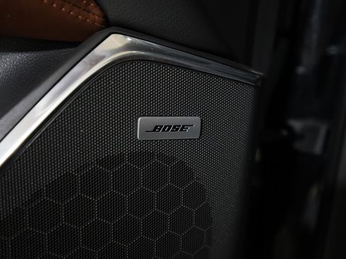 Used 2018 Cadillac Escalade Luxury image 25