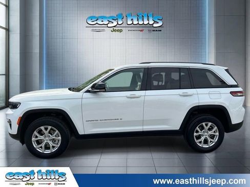 Certified 2023 Jeep Grand Cherokee Limited AWD/4WD image 6