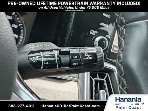 Used 2023 Kia Sorento EX w/ Panoramic Sunroof Package FWD image 32