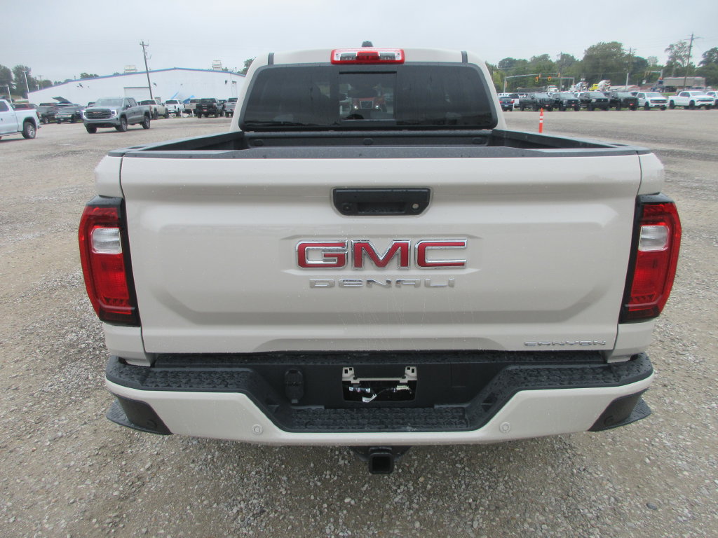New 2026 GMC Canyon Denali AWD/4WD image 6