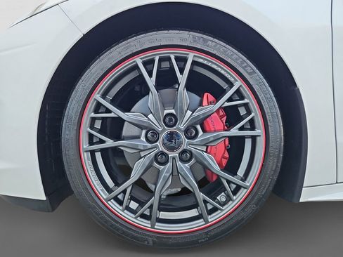 Used 2023 Chevrolet Corvette Stingray image 15