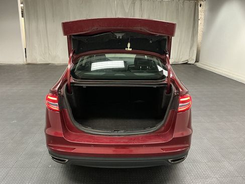 Used 2019 Ford Fusion Titanium AWD/4WD image 25