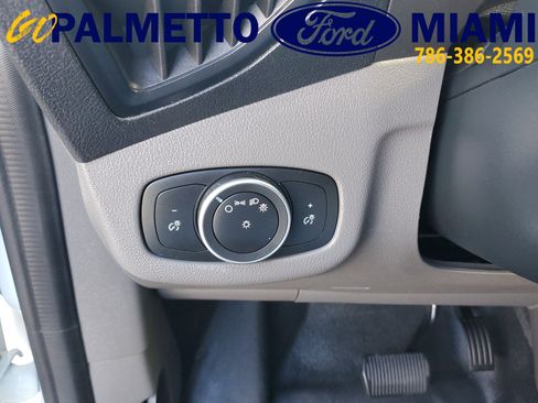 Used 2023 Ford Transit Connect XL image 15