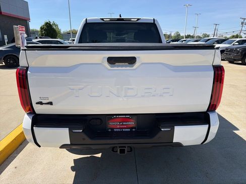 Used 2024 Toyota Tundra SR5 w/ SR5 Convenience Package AWD/4WD image 6