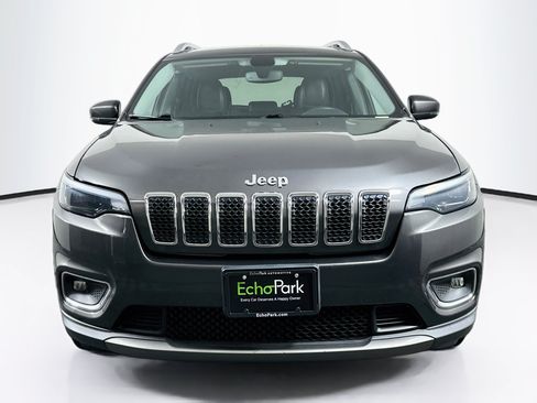 Used 2019 Jeep Cherokee Limited FWD image 2