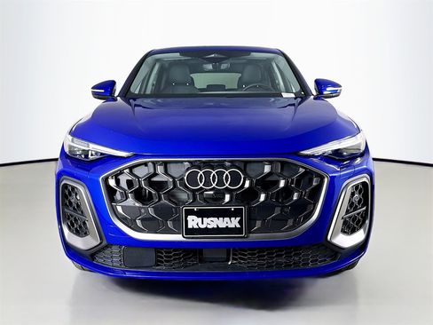 New 2025 Audi Q5 Premium Plus image 2