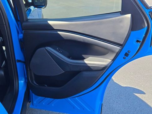 Used 2024 Ford Mustang Mach-E Select image 9