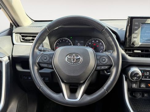 Used 2019 Toyota RAV4 XLE w/ Convenience Package AWD/4WD image 15