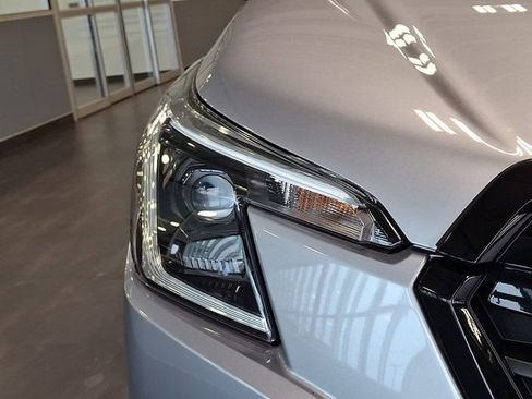 Certified 2023 Subaru Forester Premium image 9