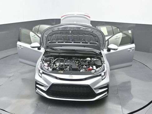 Used 2026 Toyota Corolla SE w/ SE Premium Package AWD/4WD image 32