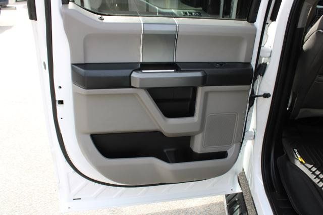 Used 2018 Ford F150 XLT w/ Equipment Group 302A Luxury AWD/4WD image 37