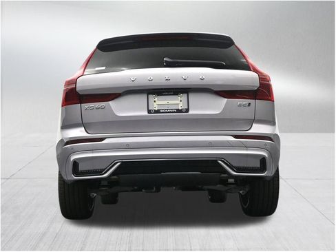New 2026 Volvo XC60 B5 Ultra AWD/4WD image 24