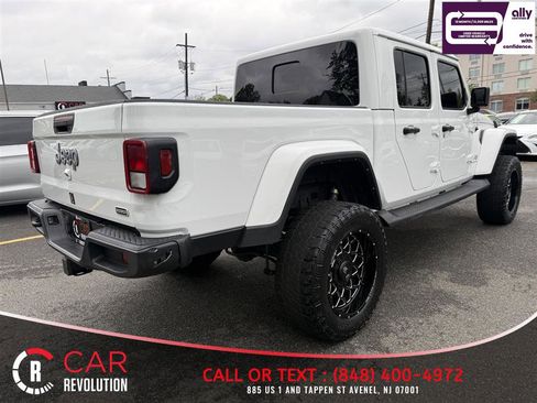 Used 2022 Jeep Gladiator Overland w/ Cold Weather Group AWD/4WD image 7