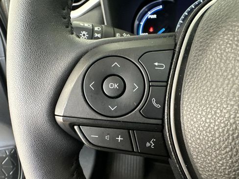 Used 2024 Toyota RAV4 XLE Premium image 13