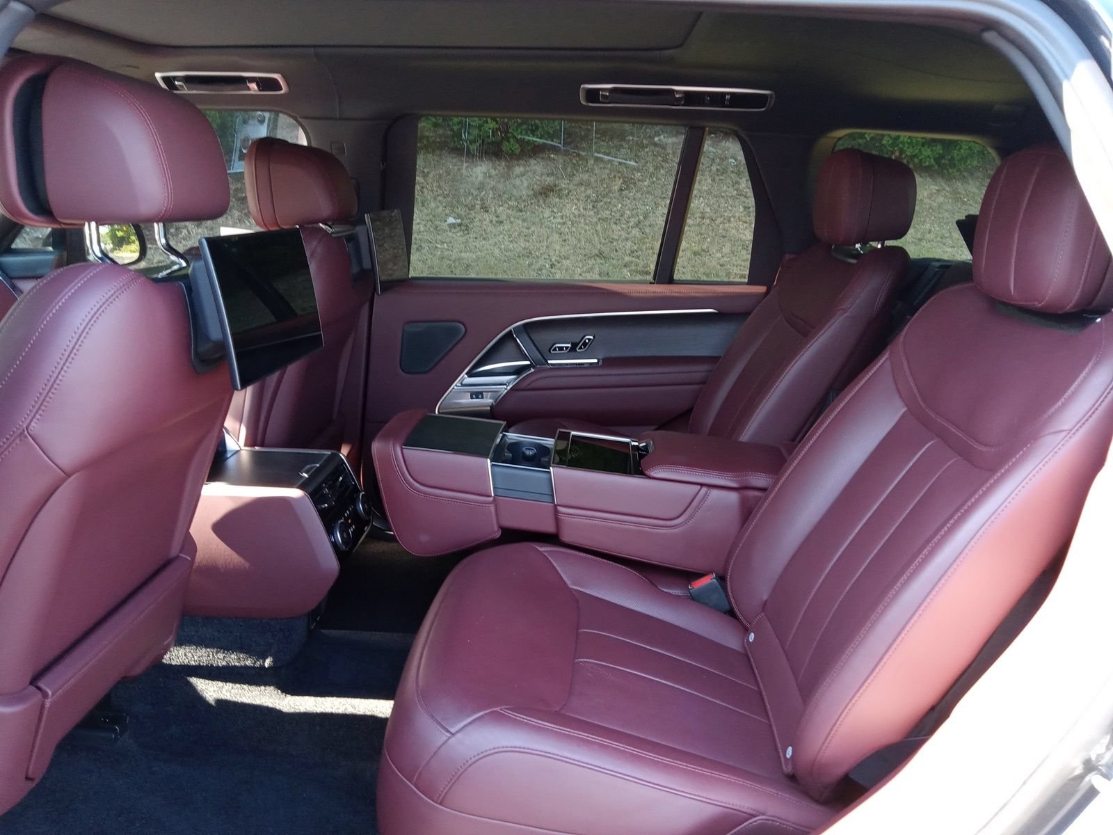 Used 2023 Land Rover Range Rover Long Wheelbase Autobiography AWD/4WD image 24