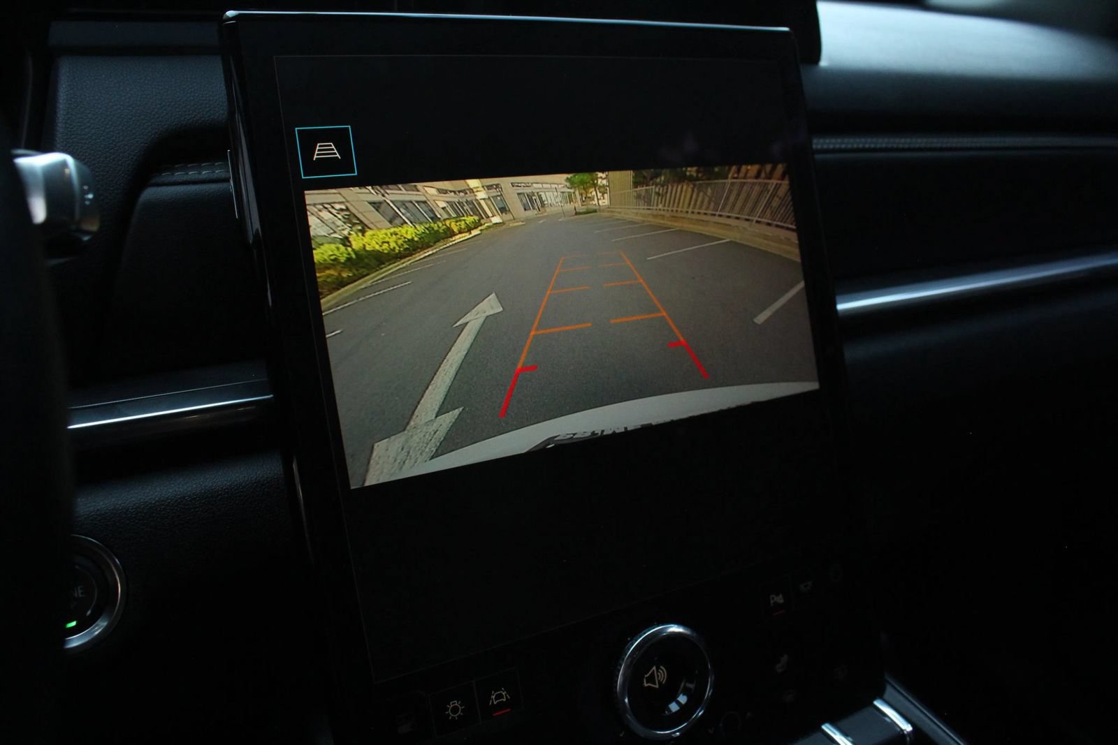 Used 2026 GMC Terrain Elevation FWD image 32