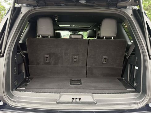 Used 2021 Ford Expedition XLT AWD/4WD image 7
