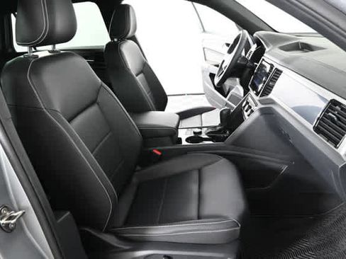 Certified 2023 Volkswagen Atlas Cross Sport SEL image 14