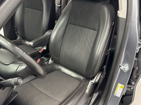 Used 2019 Chevrolet Trax LT w/ LT Convenience Package image 10