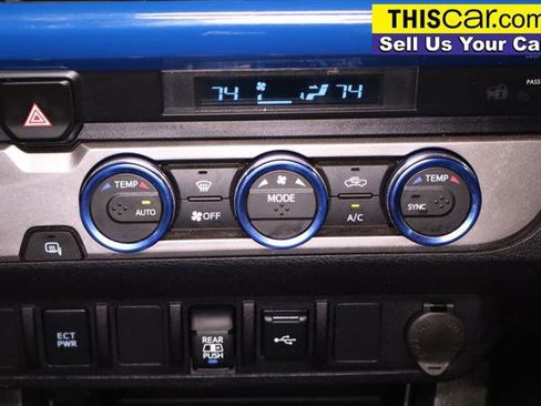 Used 2021 Toyota Tacoma SR5 RWD image 20