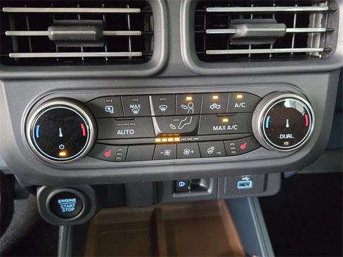 Used 2024 Ford Maverick Lariat w/ 4K Tow Package image 18