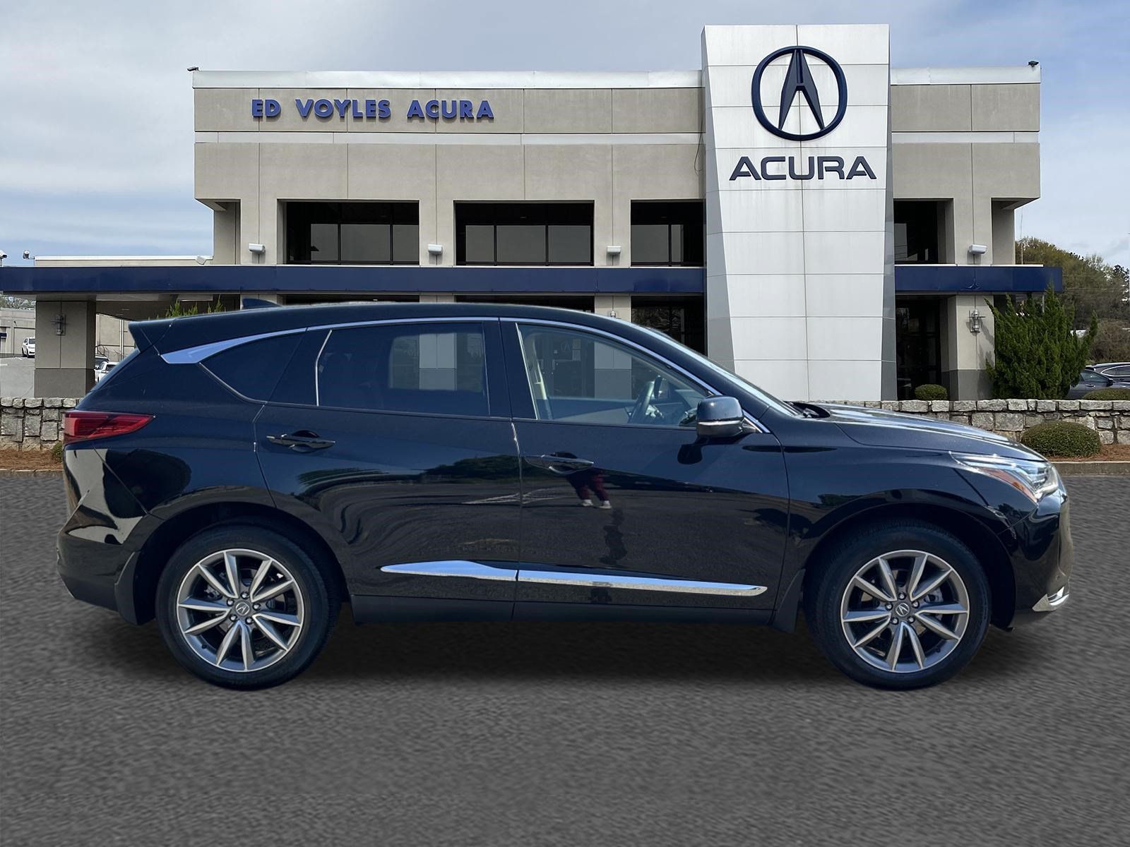 Certified 2023 Acura RDX w/ Technology Package AWD/4WD image 4