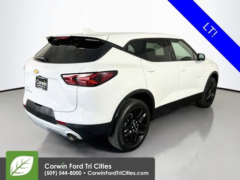 Used 2022 Chevrolet Blazer LT AWD/4WD image 15