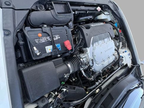 Used 2010 Honda Accord EX-L image 34