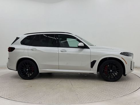 Used 2024 BMW X5 sDrive40i w/ M Sport Package RWD image 8