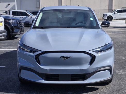 Used 2025 Ford Mustang Mach-E Premium image 2