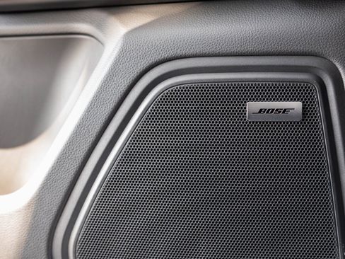 Certified 2026 Porsche Macan S AWD/4WD image 20