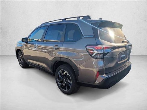 New 2025 Subaru Forester Premium image 7