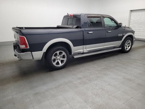 Used 2016 RAM 1500 Laramie w/ Convenience Group image 10