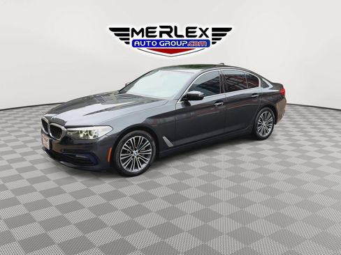 Used 2018 BMW 530i xDrive w/ Premium Package AWD/4WD image 4