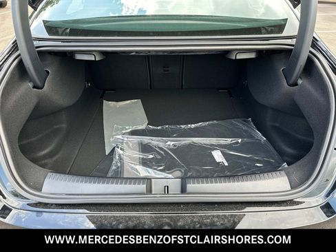 Used 2025 Mercedes-Benz CLA 250 4MATIC image 11