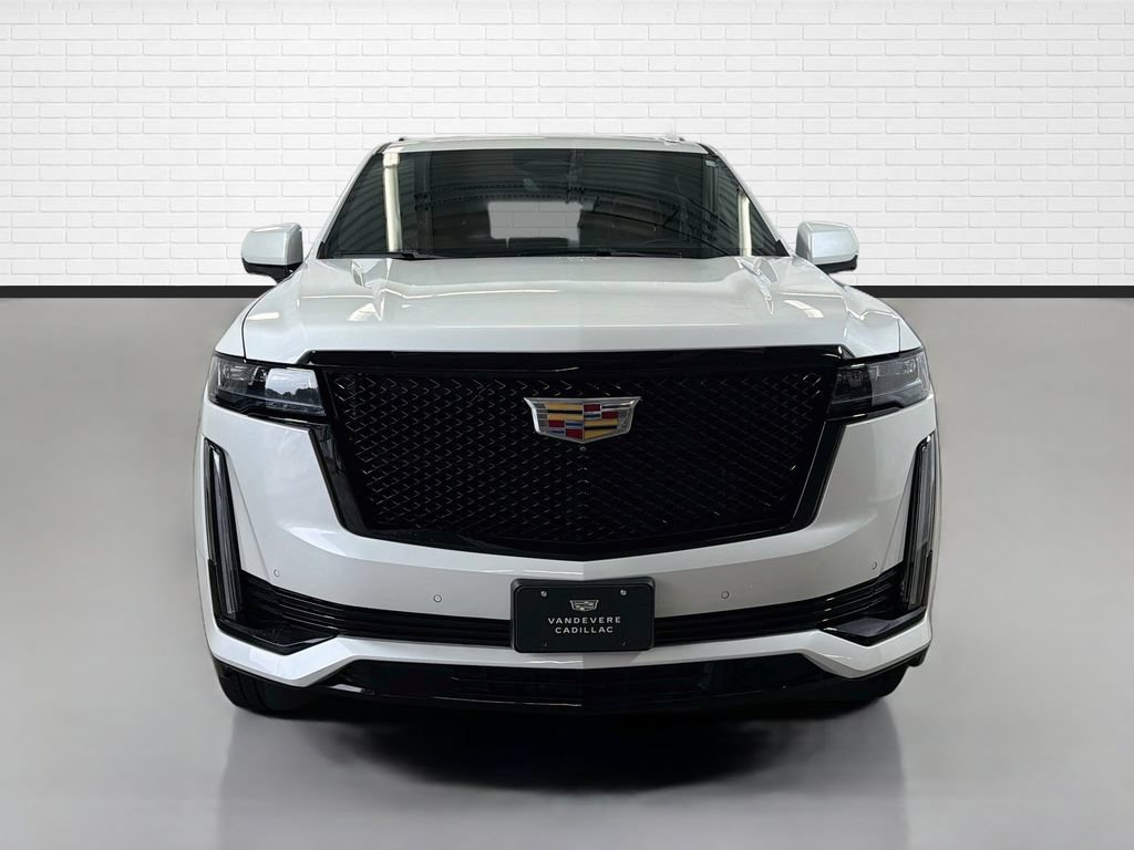 Used 2021 Cadillac Escalade Sport w/ Driver Assist Tech Package AWD/4WD image 2