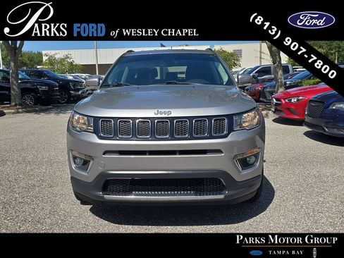 Used 2019 Jeep Compass Limited FWD image 3
