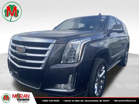 Used 2017 Cadillac Escalade Premium Luxury AWD/4WD image 1