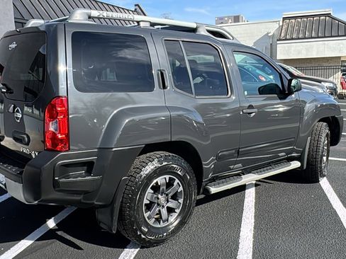 Used 2015 Nissan Xterra PRO-4X image 3
