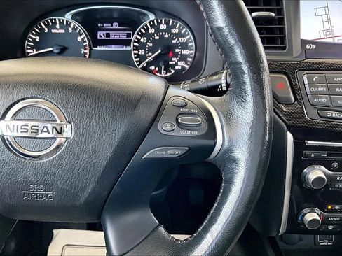 Used 2019 Nissan Pathfinder SV w/ Rock Creek Edition AWD/4WD image 11